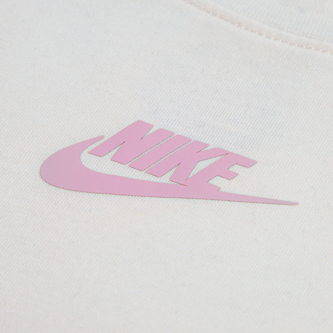 Nike Girls Wild Warmth Boxy T-Shirt (Little Kids)