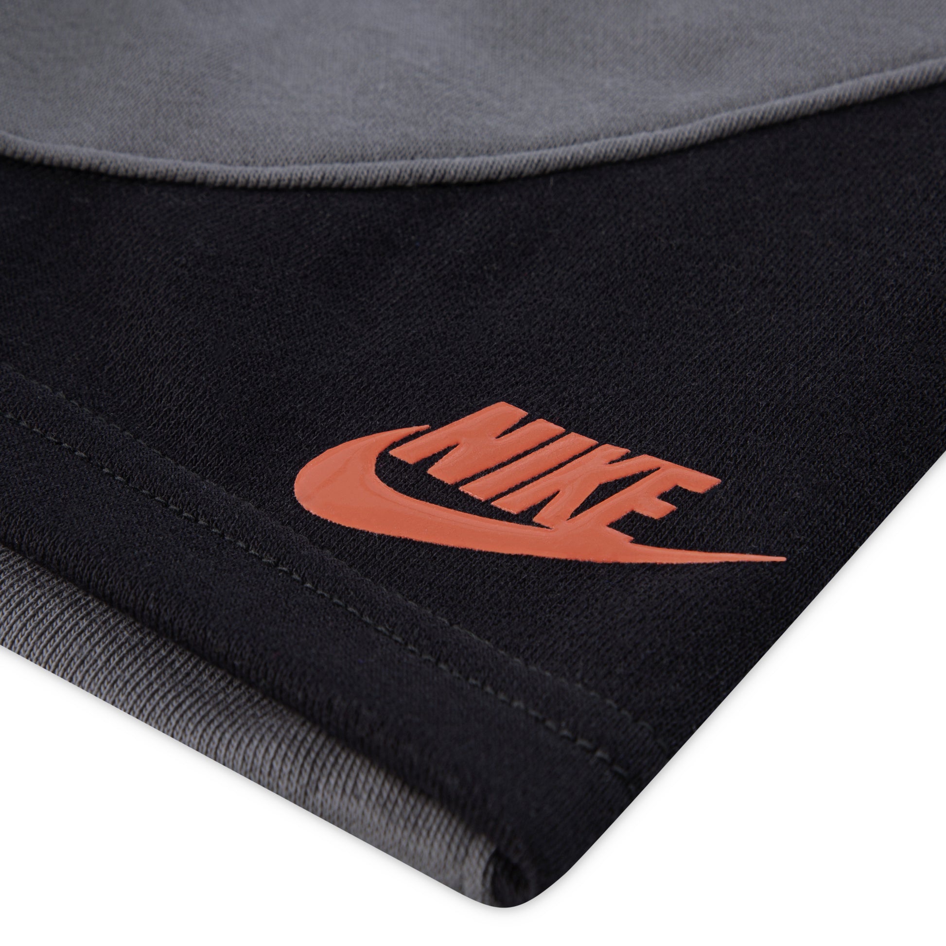 Nike Boys Sportswear On the Move Shorts (Toddler)