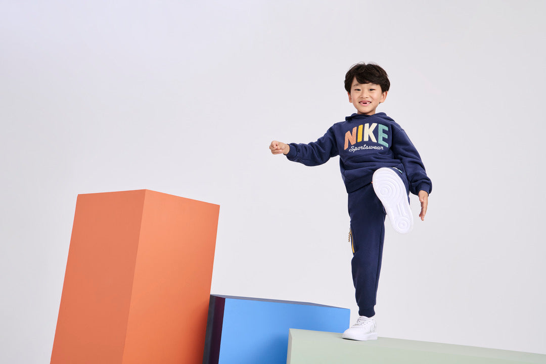 Nike Boys Powder Play Orange T-Shirt (Little Kids)