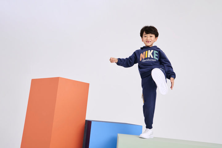 Nike Boys Powder Play Orange T-Shirt (Little Kids)