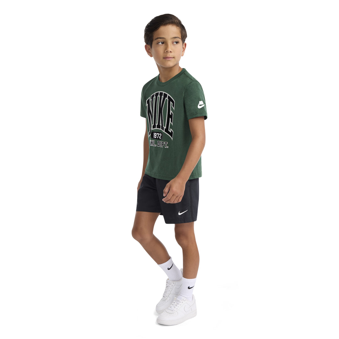 Nike Boys Giant Varsity T-Shirt (Little Kids)