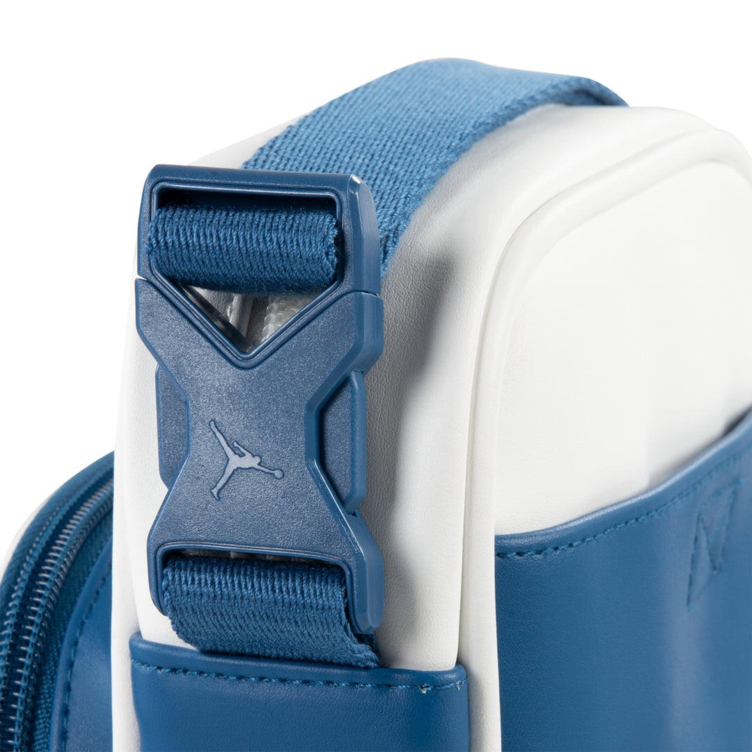 Jordan Crossbody Bags Blue (Big Kids)