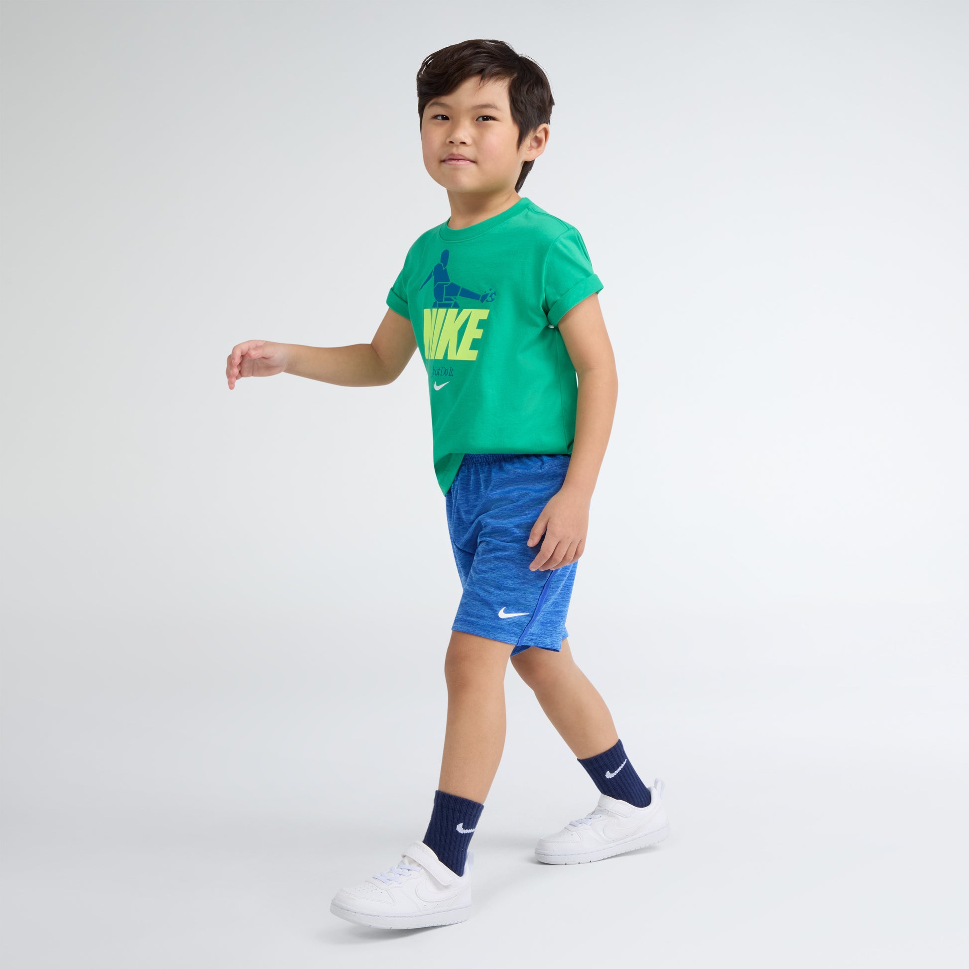 Nike Boys Dr-FIT Multi Shorts (Little Kids)