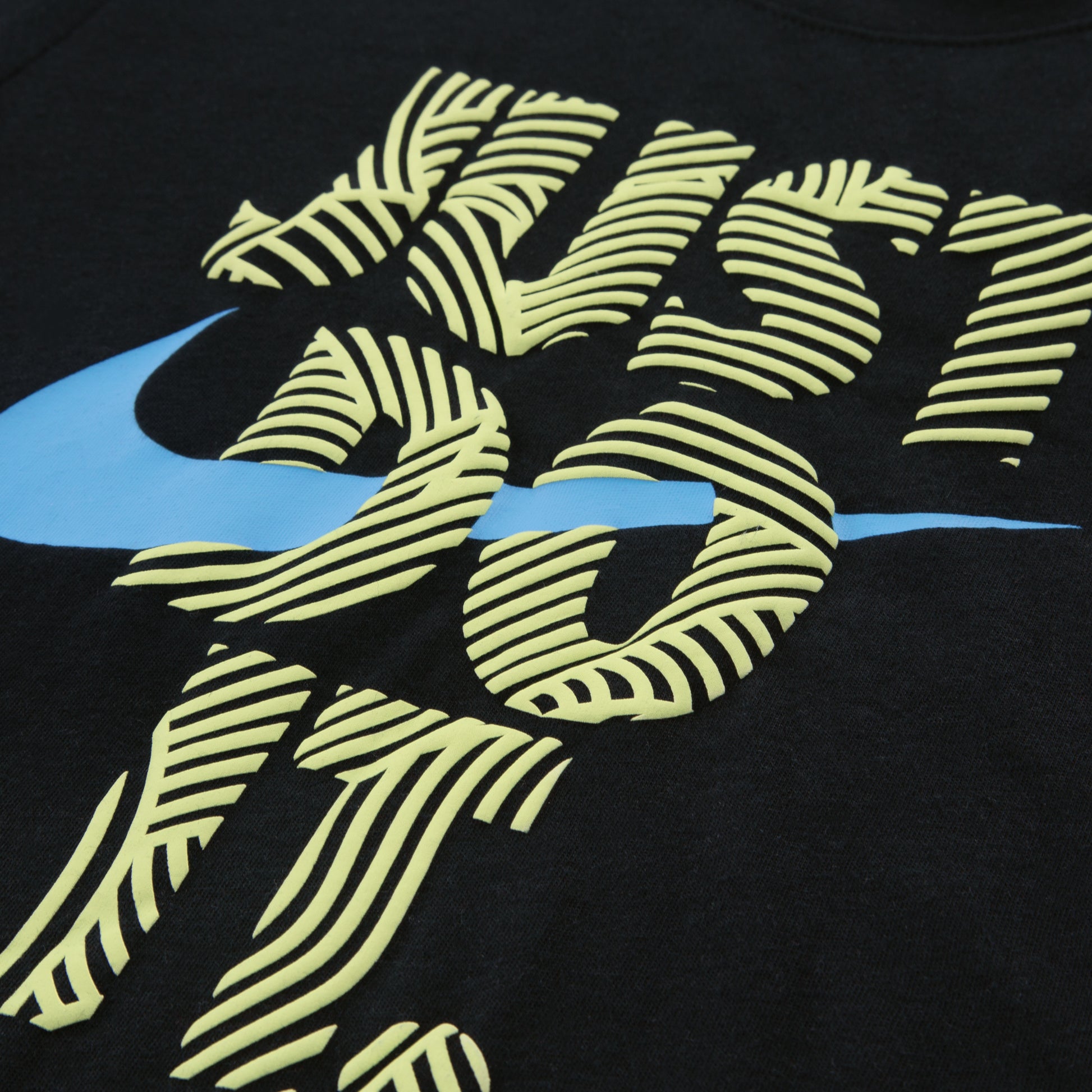 Nike Boys In The Zone T-Shirt (Little Kids)
